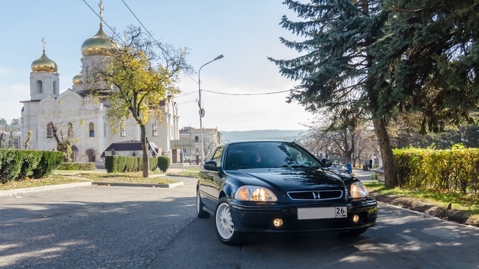 Honda Civic Hatchback TypeAirStance