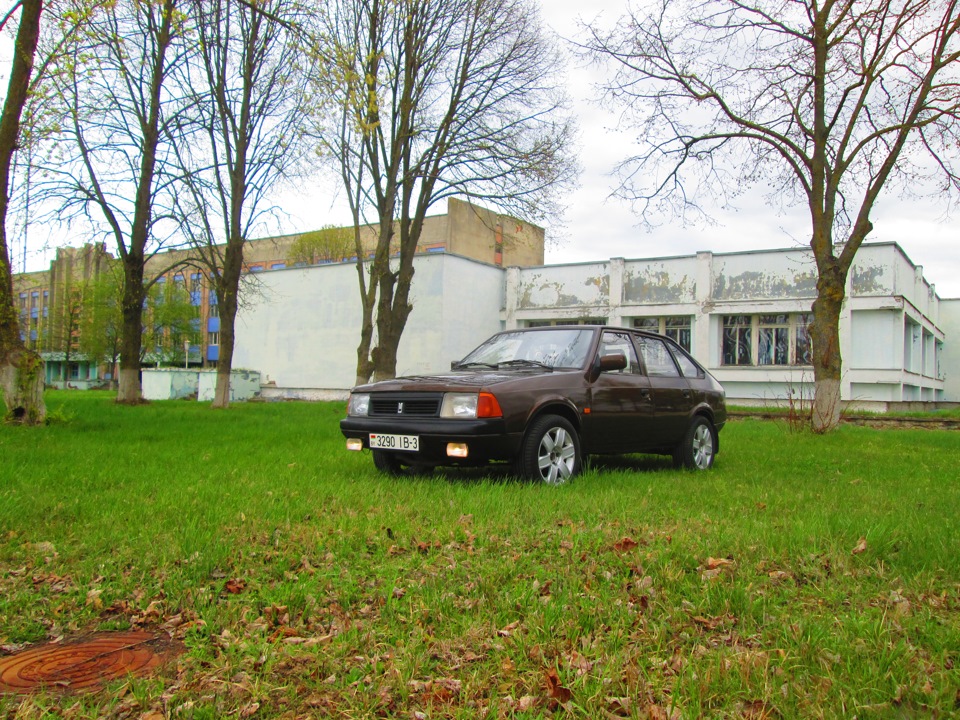 Фото в бортжурнале Москвич 2141. Запчасти на фото: 9325018