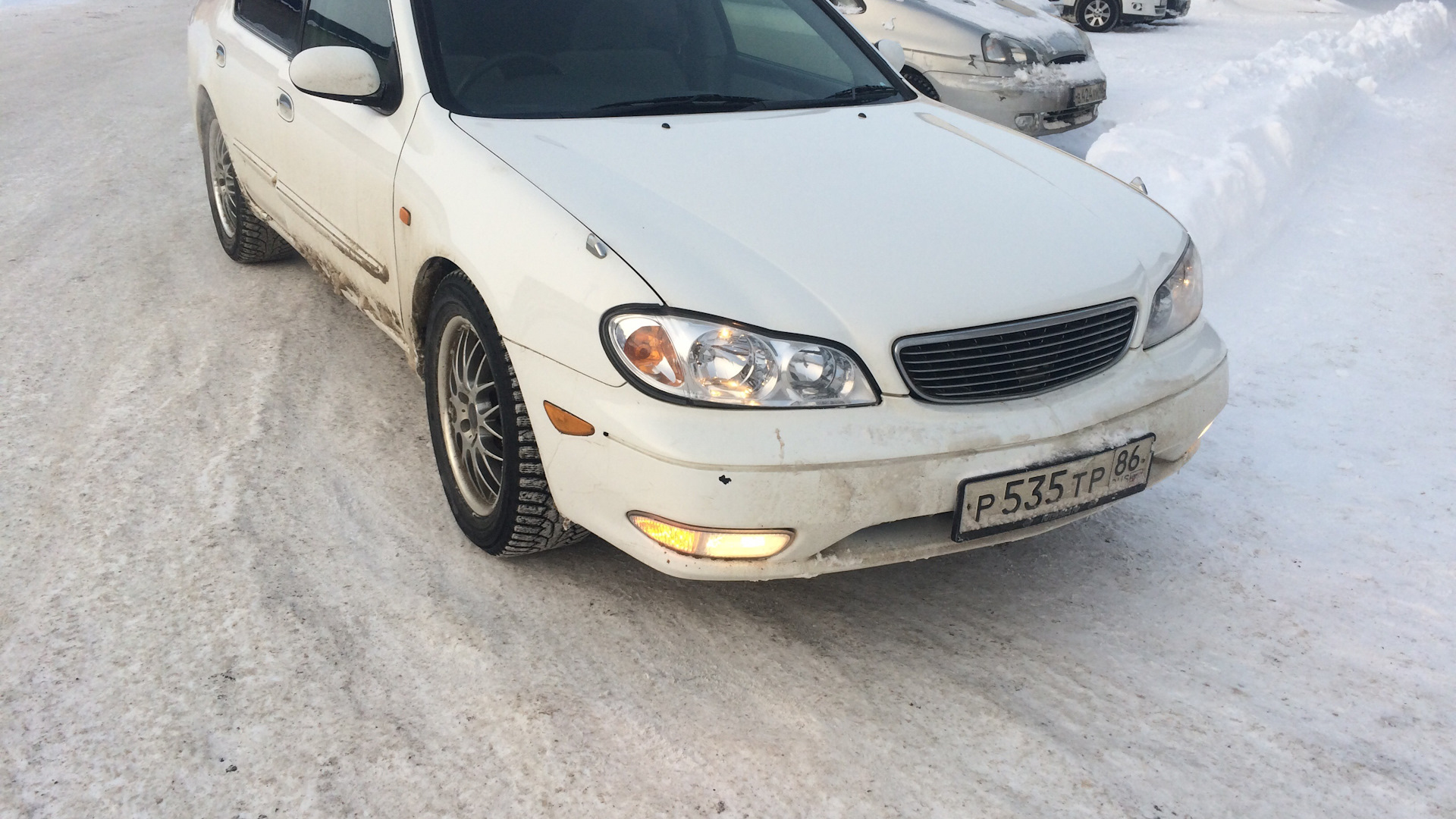 Nissan cefiro 2.0. Ниссан кефир. Nissan кефир.