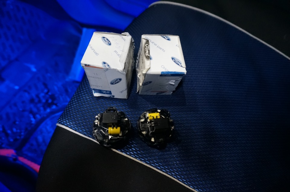 Установка высокочастотных динамиков в передние стойки. — Ford Focus II ...