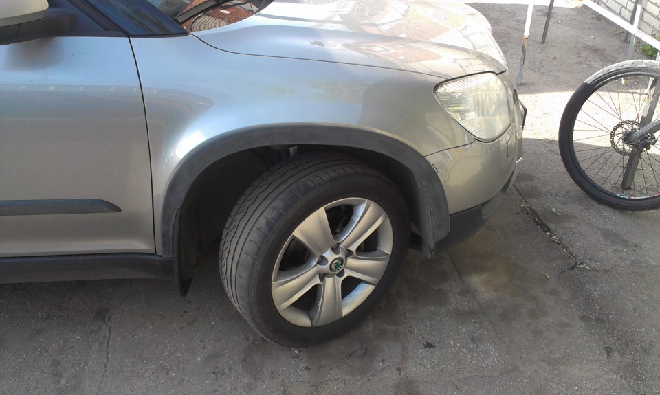 начал делать накладки — Skoda Yeti, 1,8 л, 2012 года | аксессуары | DRIVE2