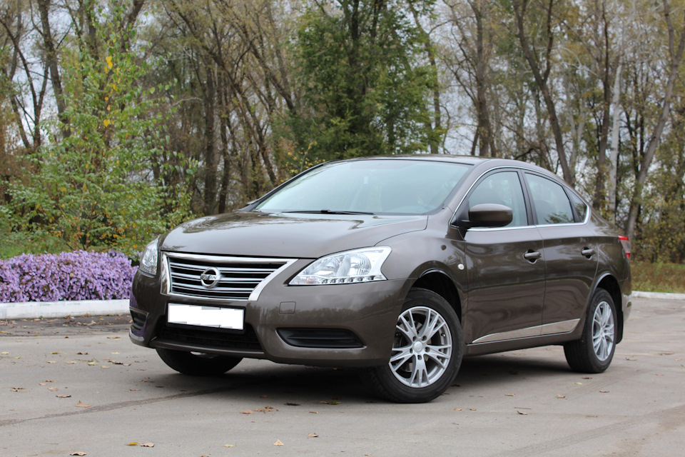 Ниссан сентра екатеринбург. Nissan Sentra 2015. Ниссан Сентра 2015. Ниссан Сентра 2014 черный.