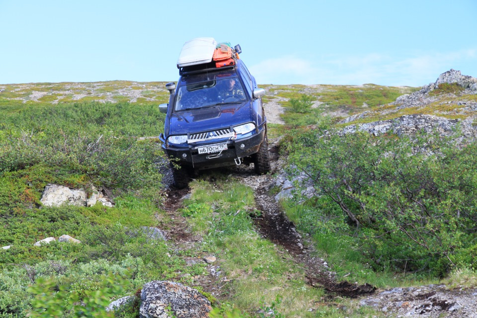 7 — Mitsubishi Pajero Sport (2G)