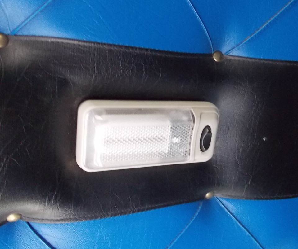 Лампа освещения салона. — Lada 2115, 1,5 л, 2005 года | тюнинг | DRIVE2