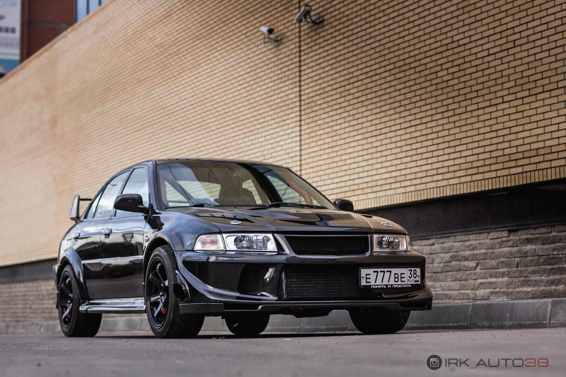 Лансер 6. Лансер Эво 6. Lancer Evolution 6 Black. Лансер 6 Эволюшн черный. Mitsubishi Lancer EVO 6 Black.