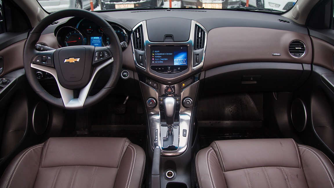 Chevrolet cruze интерьер