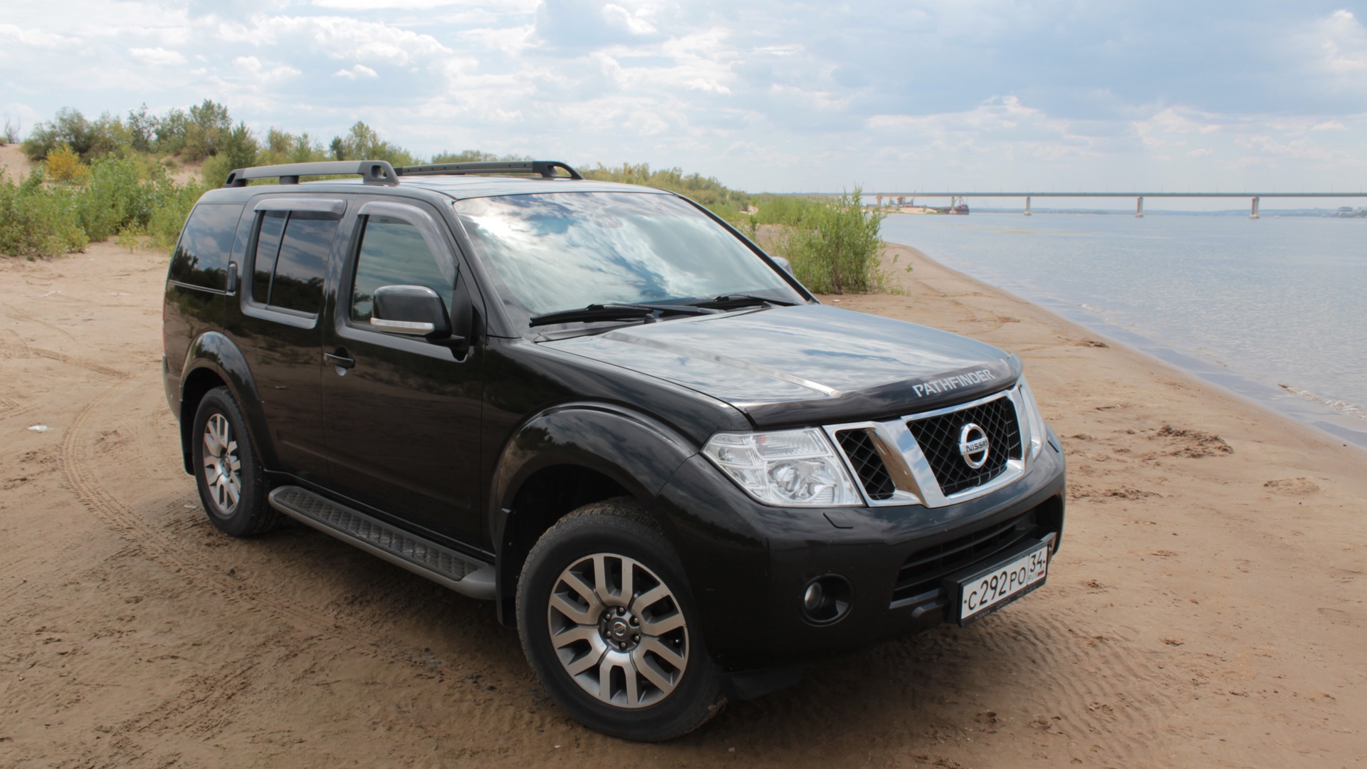 Патфайндер 3.5 отзывы. Nissan Pathfinder drive2. Ниссан Патфайндер 3g. Nissan Pathfinder навигатор драйв 2. 144635x02b Nissan Pathfinder драйв 2.