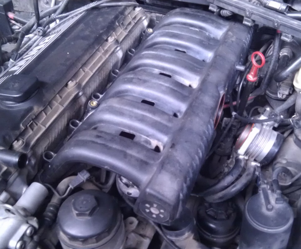 Впуск м52 е39. Впуск м50. Впускной коллектор m50b25. 5. Впуск м50.