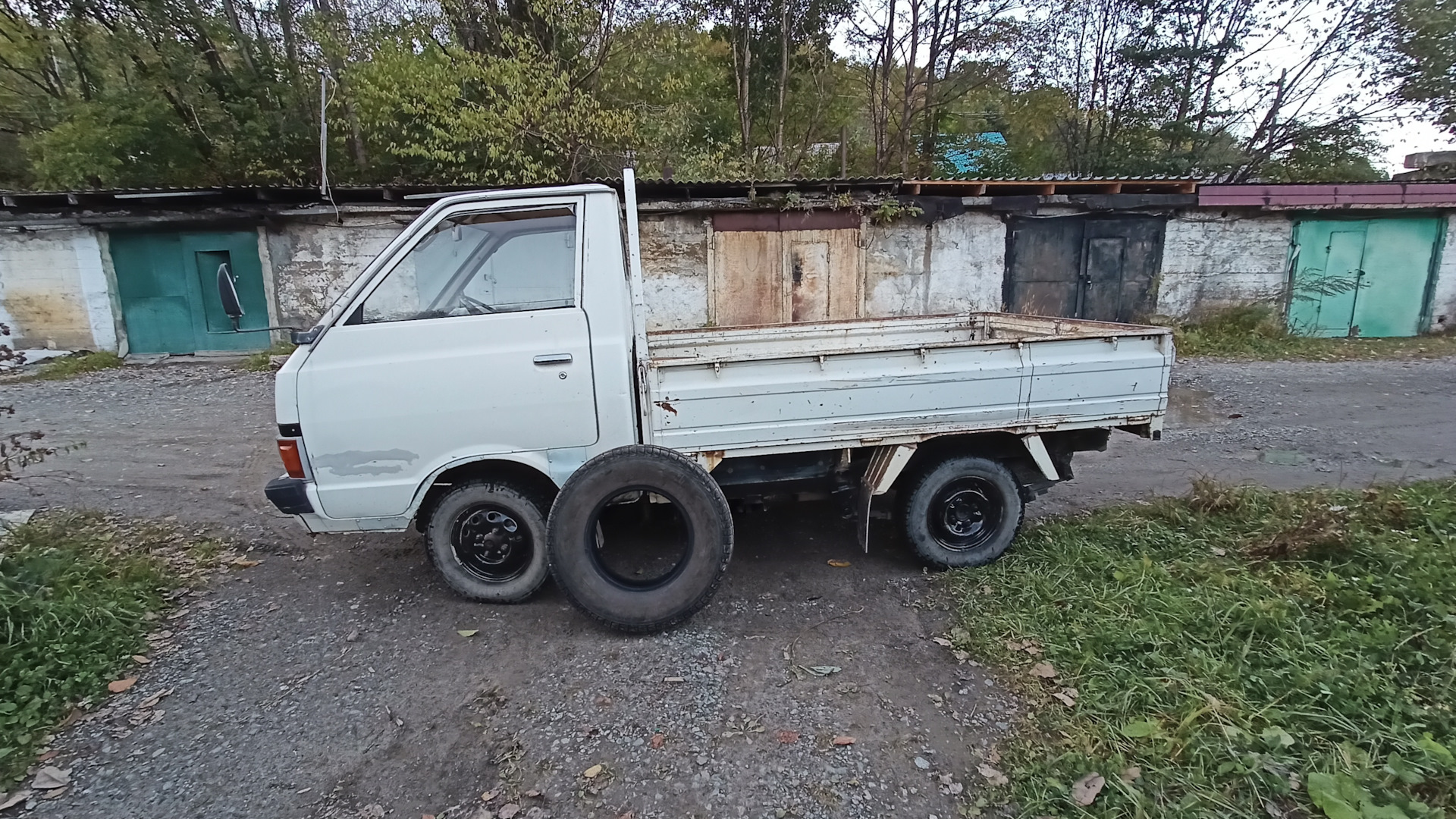 Nissan Vanette (1G) 2.0 дизельный 1987 | Грузовик Из 2wd в 4wd на DRIVE2