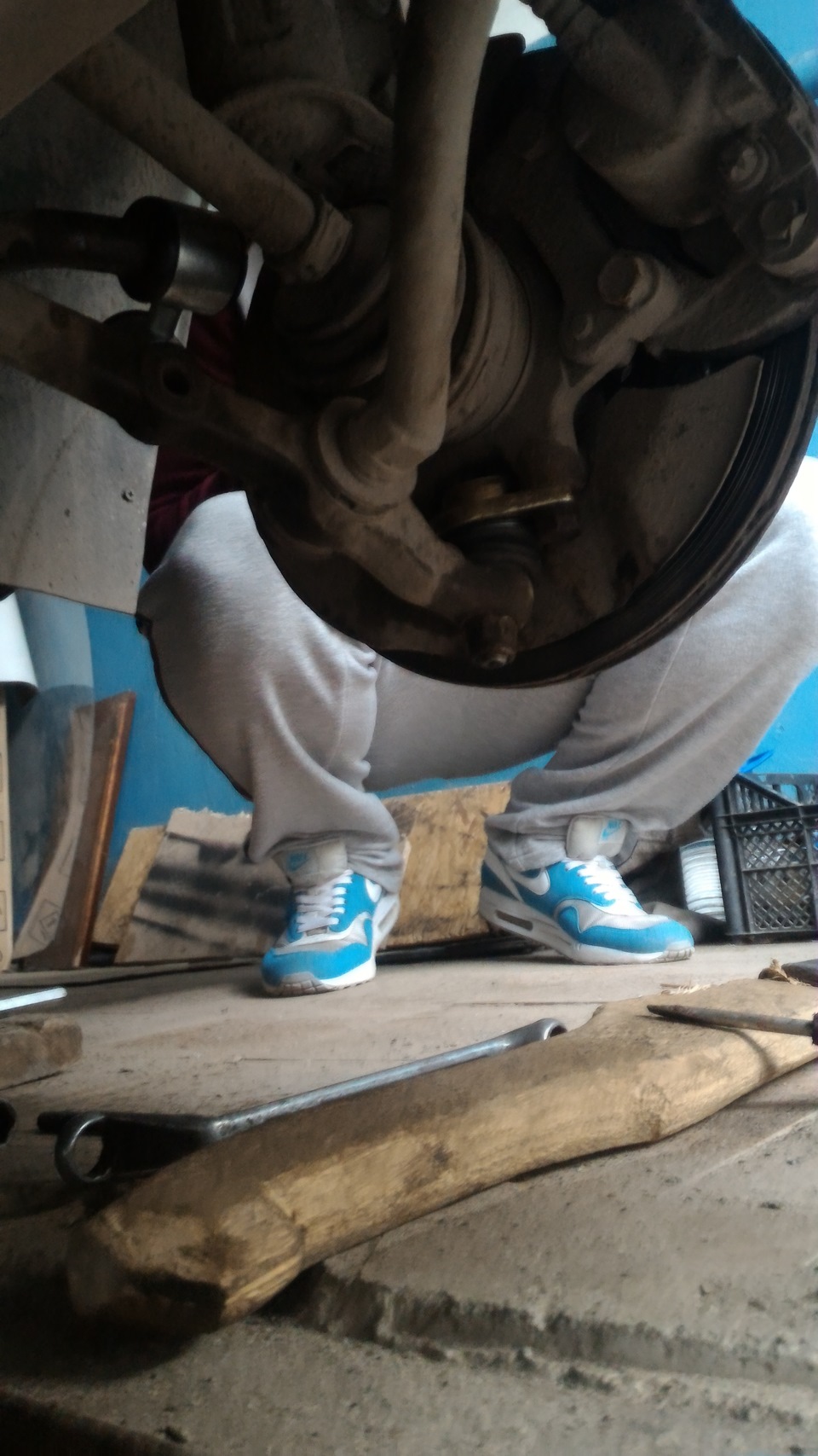 Замена шаровых, стоек стабилизатора и ромашек — Lada Калина Спорт (1G ...