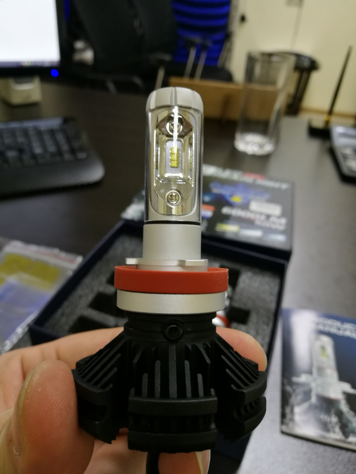 Пустой ангар. Led closeup. This led them to lead. This led them to lead. Стадионный прожектор.