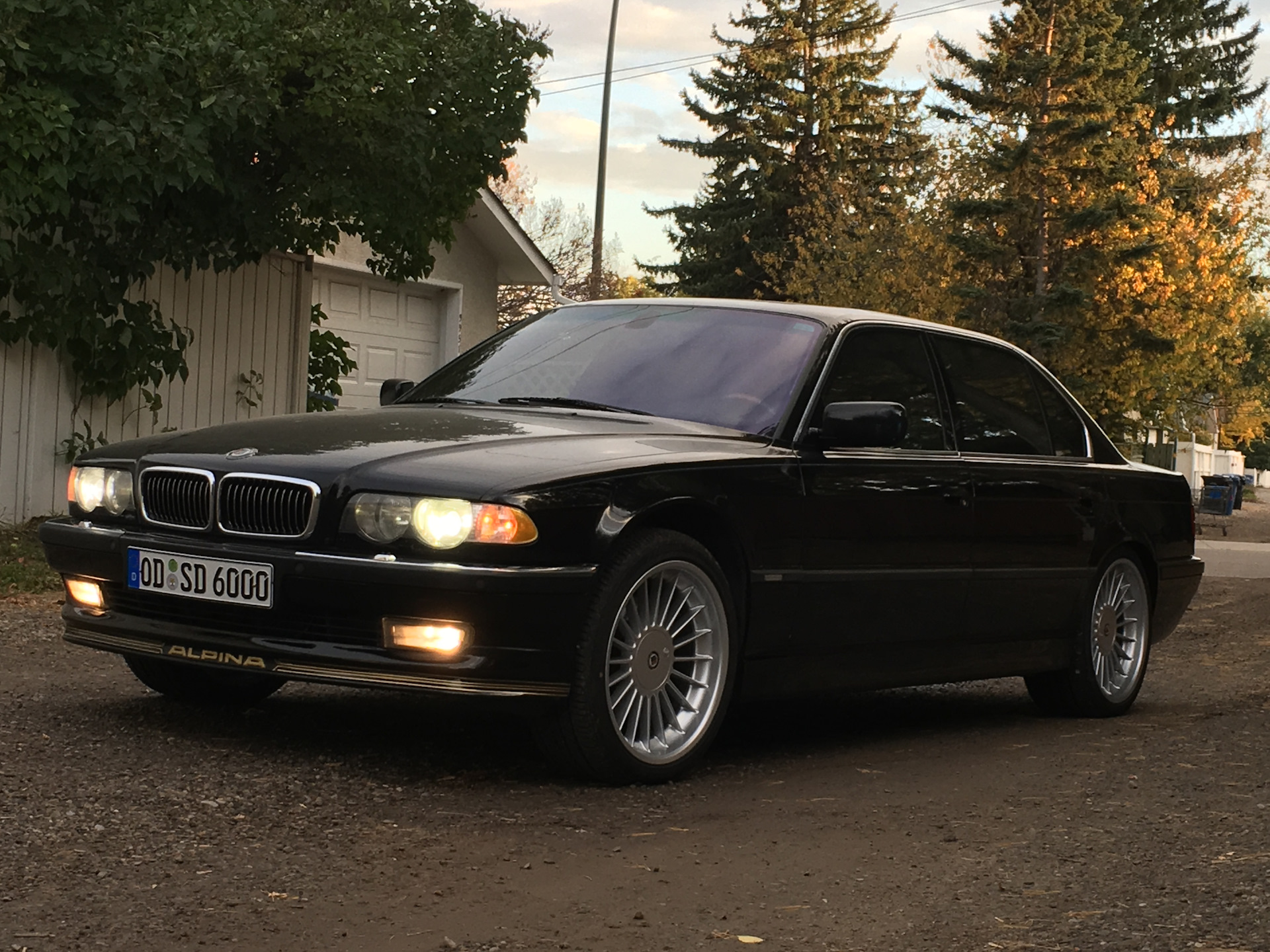 BMW 7 750