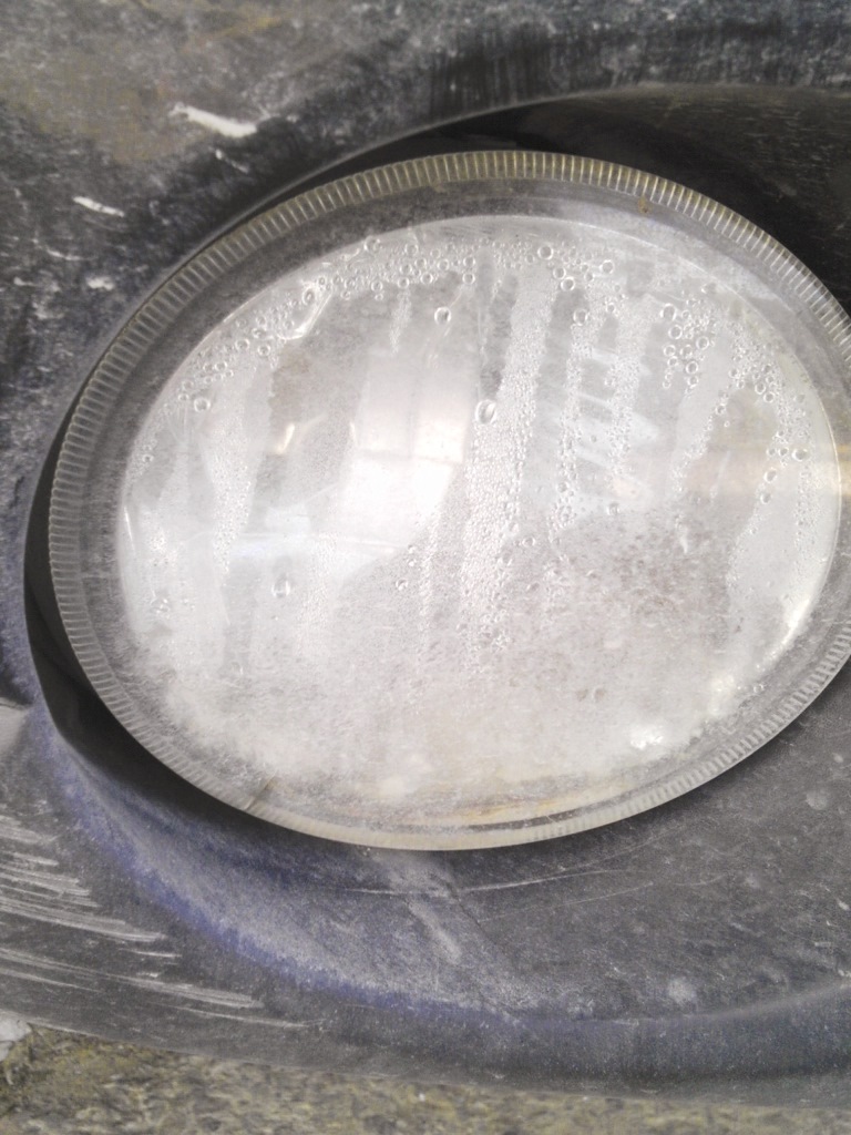 Ремонт противотуманки + пленочка + светодиоды в габариты — Subaru ...