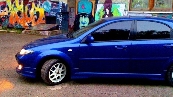 Lacetti 5d 2008 Purple