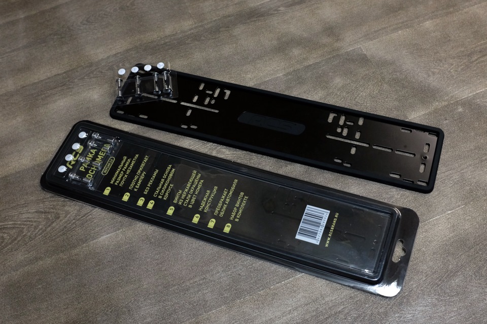 Номерные рамки RCS. — Suzuki Jimny (1G), 0,7 л, 2009 года | аксессуары ...