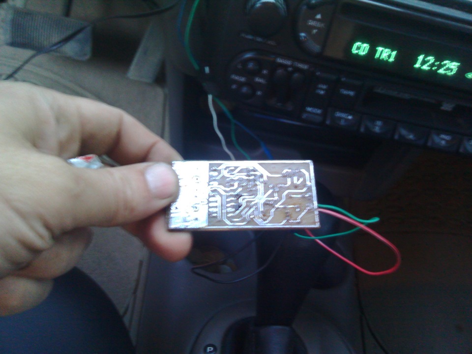Эмулятор CD-чейнджера для магнитол Audi на МК ATtiny13