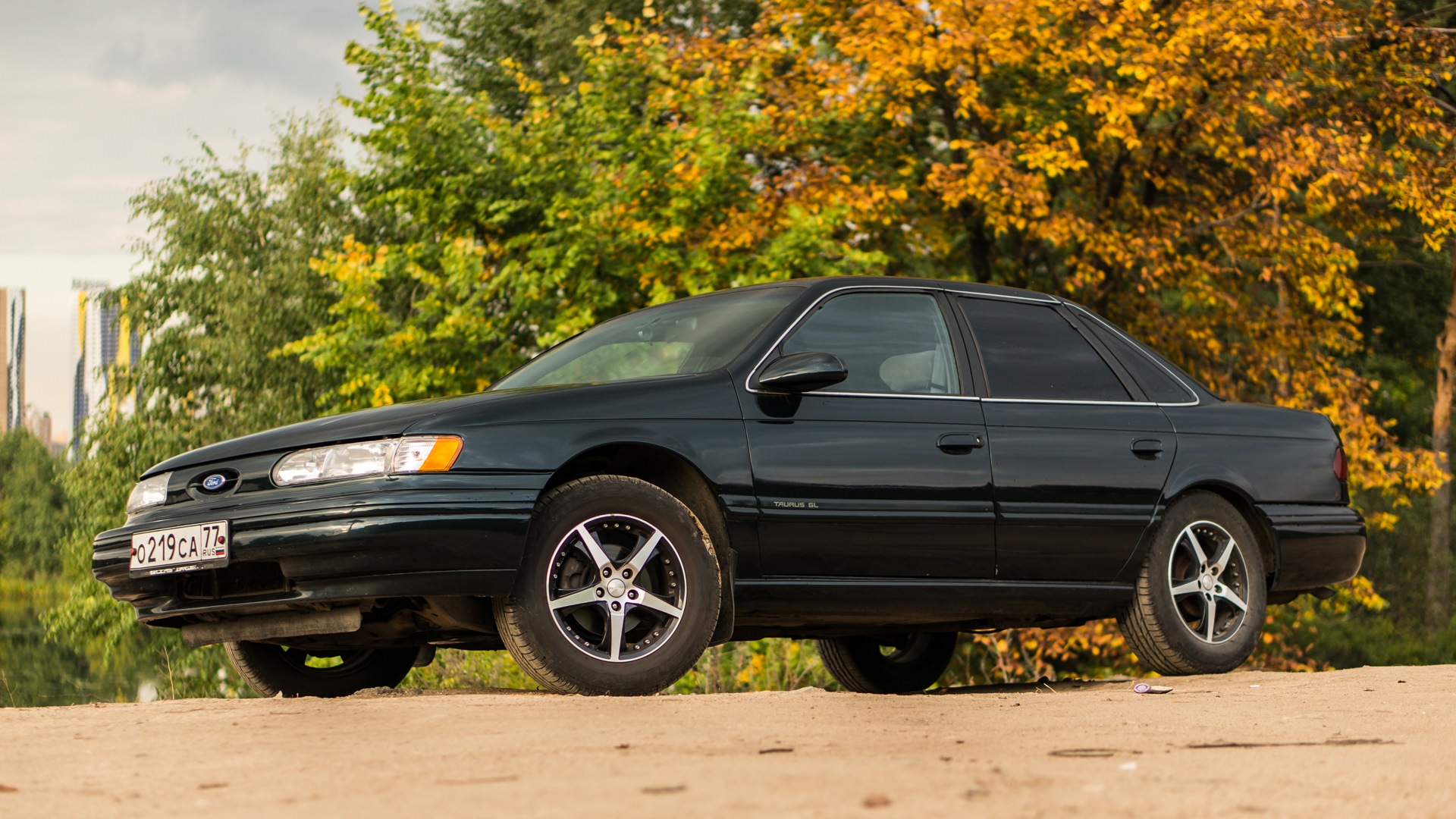 Ford Taurus (2G) 3.0 бензиновый 1994 | II GL 3.0 на DRIVE2