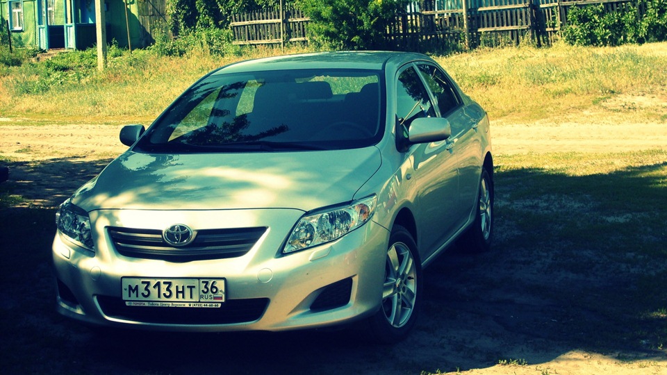 Тойота идет. Тойота Королла 300n MC. Тойота Королла 300. Toyota Corolla 1.3 2007 года. Тойота Королла 300 кузов.