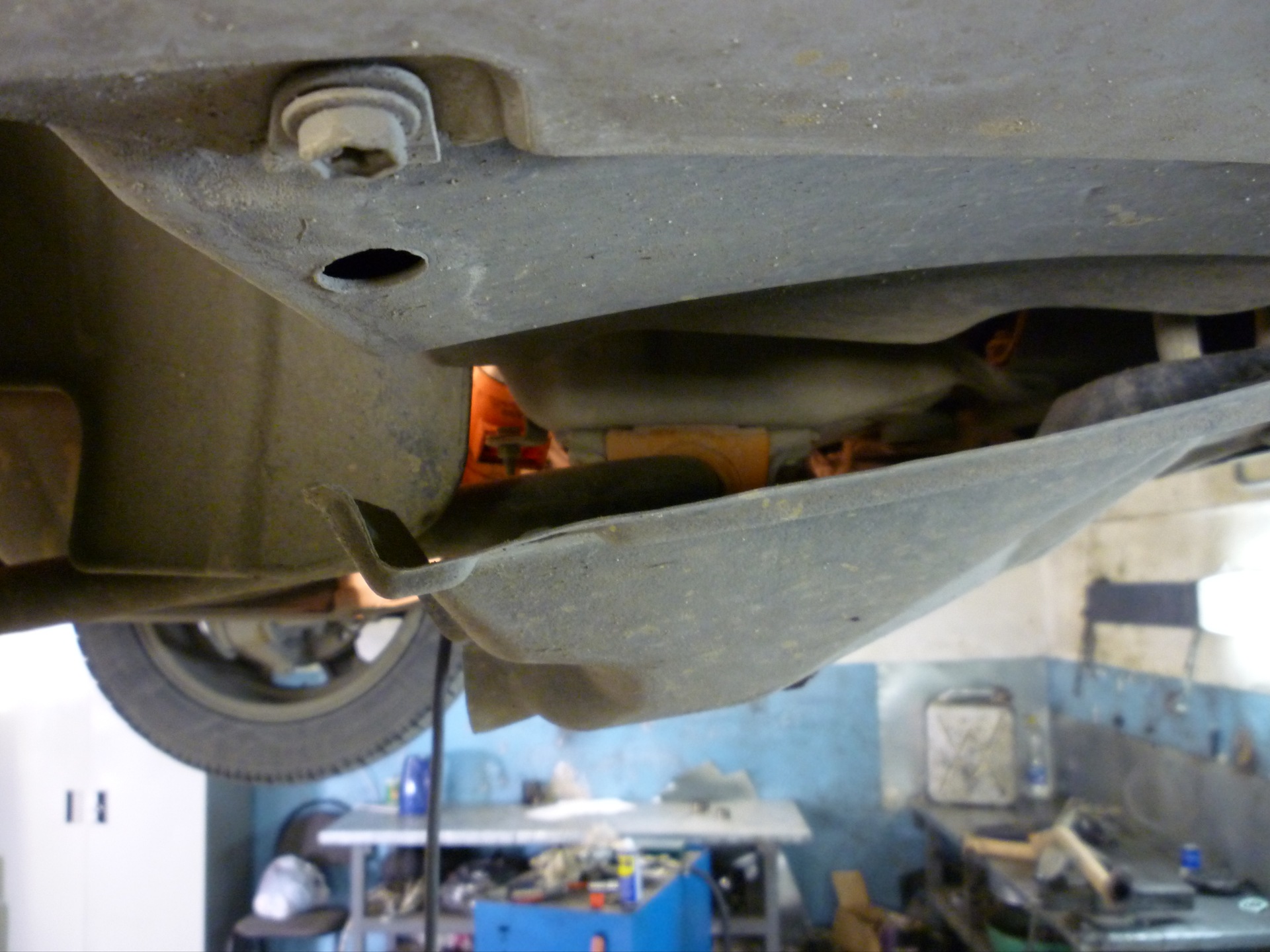 Exhaust repaired - Toyota Camry 18L 1998
