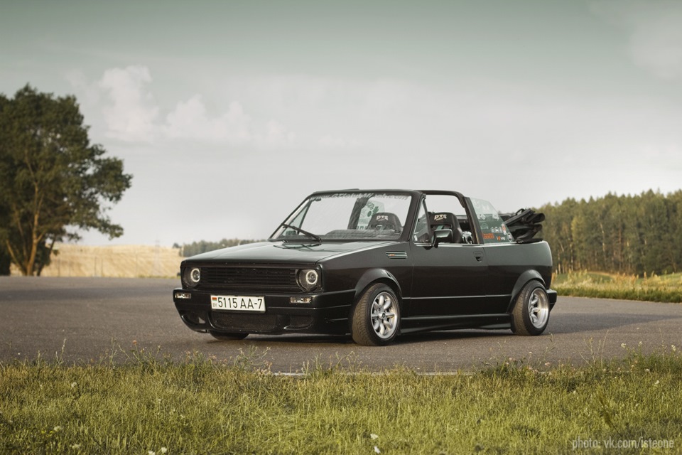 VW Golf Cabrio 2