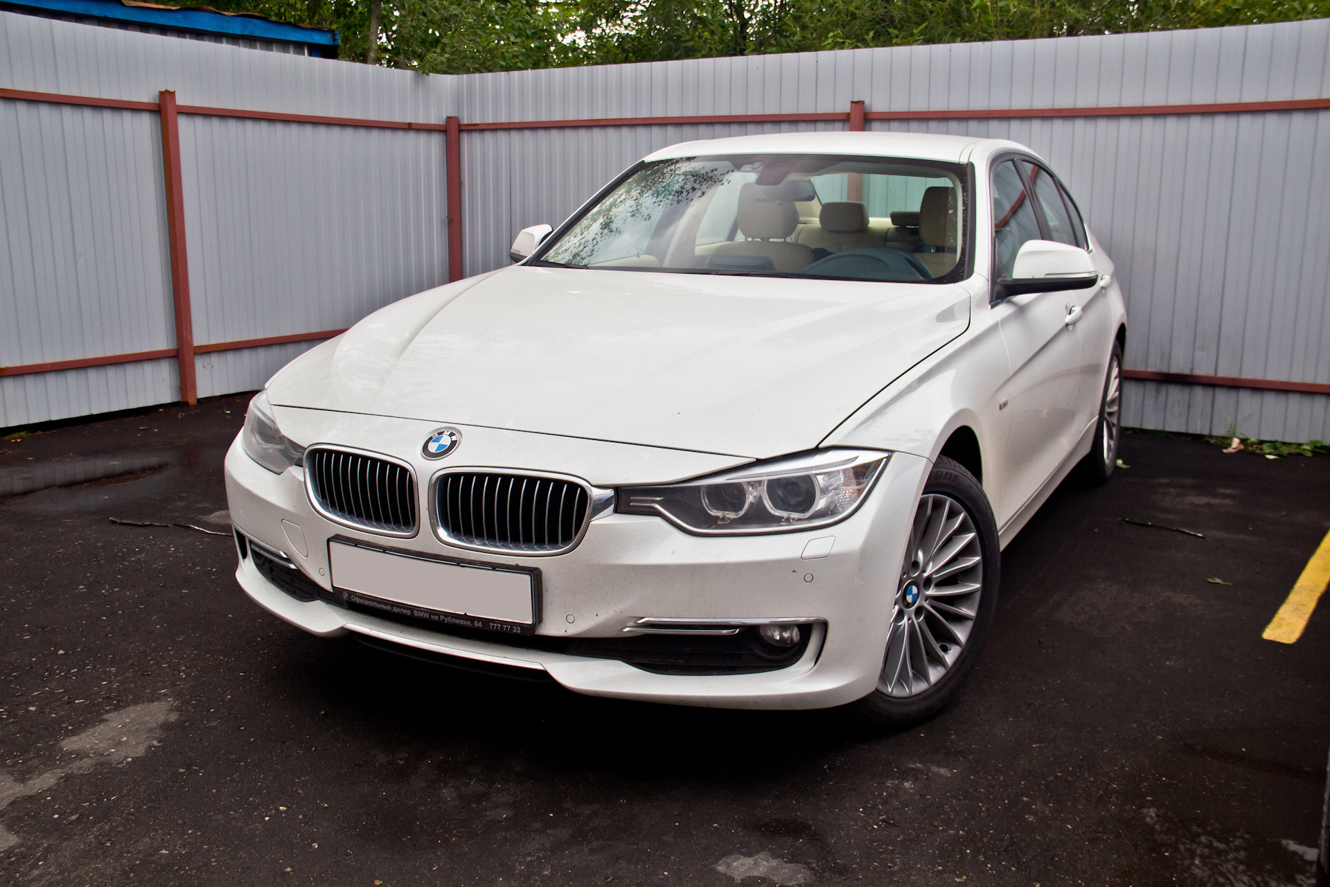 bmw-320d-f30-stage-1-vs-performance-drive2
