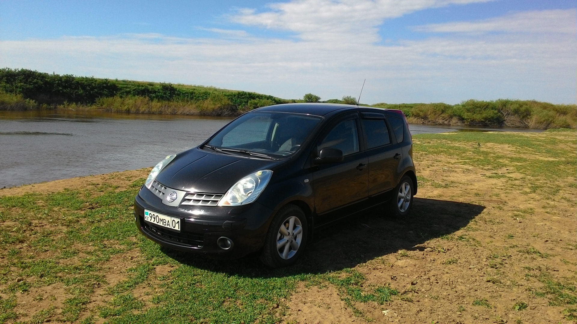 Nissan Note (1G) 1.6 бензиновый 2007 | Бешеный енот на DRIVE2