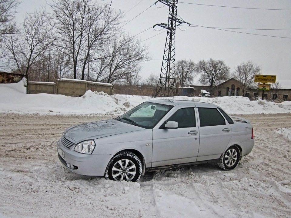 Приора Снежка тонированная седан