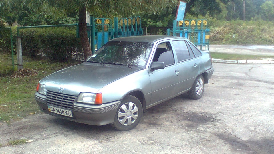 Opel Kadett 1.3S