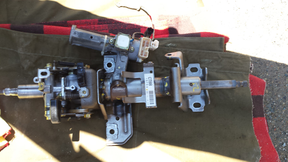 Замена втулок рулевой колонки — Toyota Caldina (190), 2 л, 1995 года ...