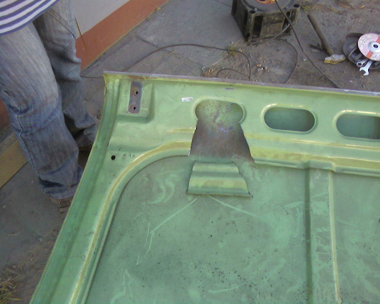 Решил заняться капотом — ИЖ Москвич 412, 1,5 л, 1990 года | тюнинг | DRIVE2