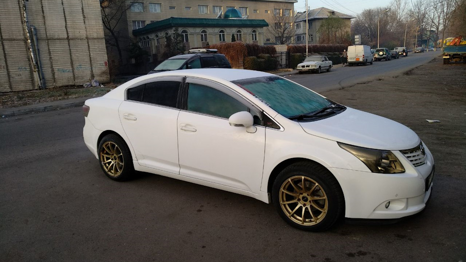 аксессуары для toyota avensis 2010 аксессуары для toyota avensis 2010