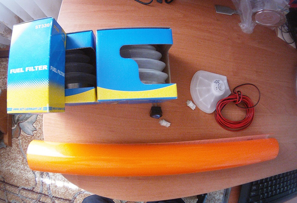 задний развал -3.5 градуса, поворотники в оранжевый и ещё пару приятных ...