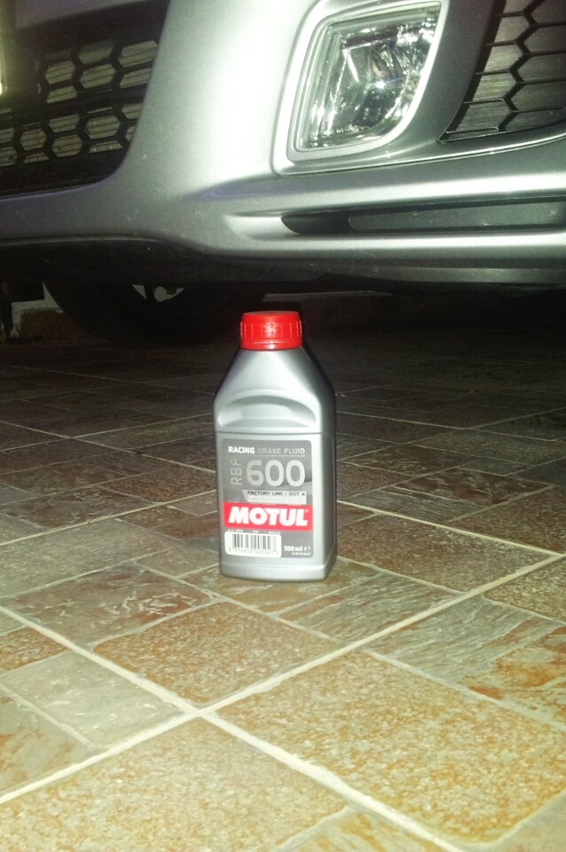 Motul RBF 600 DOT 4 Brake Fluid — Mazda 6 (2G) GH, 1,8 л, 2008 года визит на сервис DRIVE2