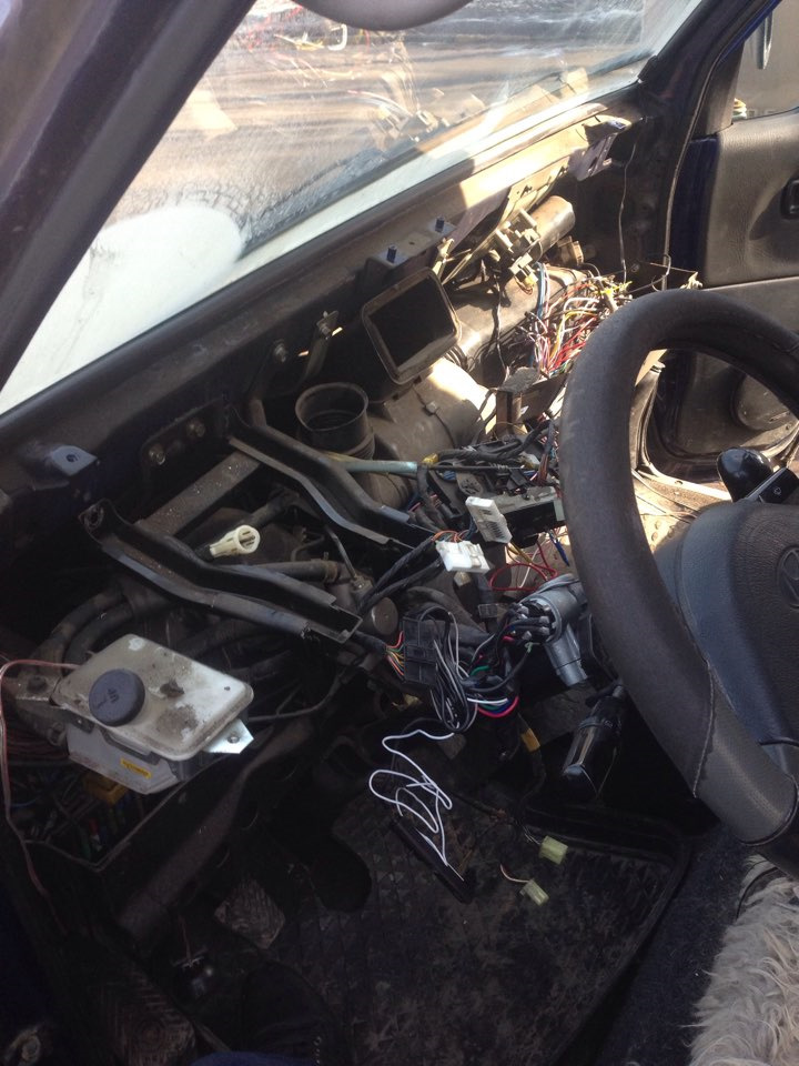 Упала педаль сцепления, сделал шумку — Hyundai Porter II (4G), 2008 ...