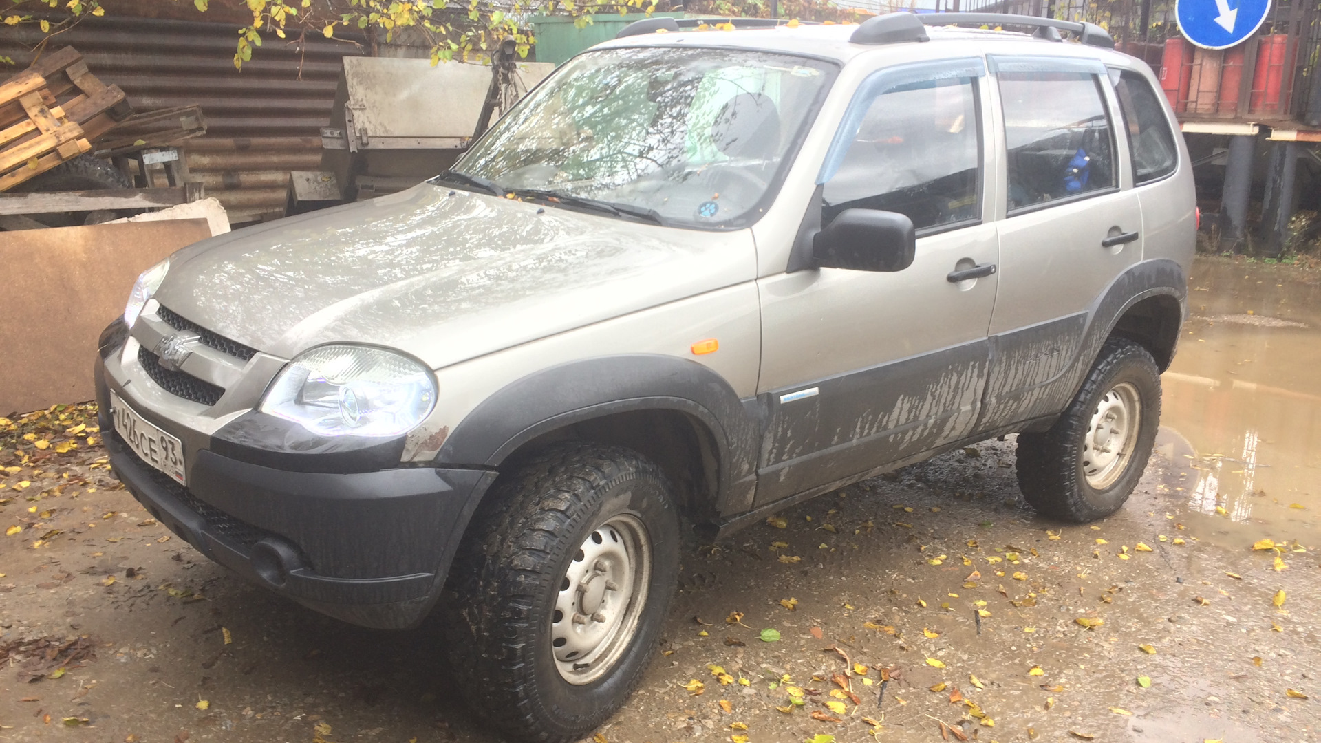 Chevrolet Niva 1.8 бензиновый 2010 | 1,8 105 л.с., на DRIVE2