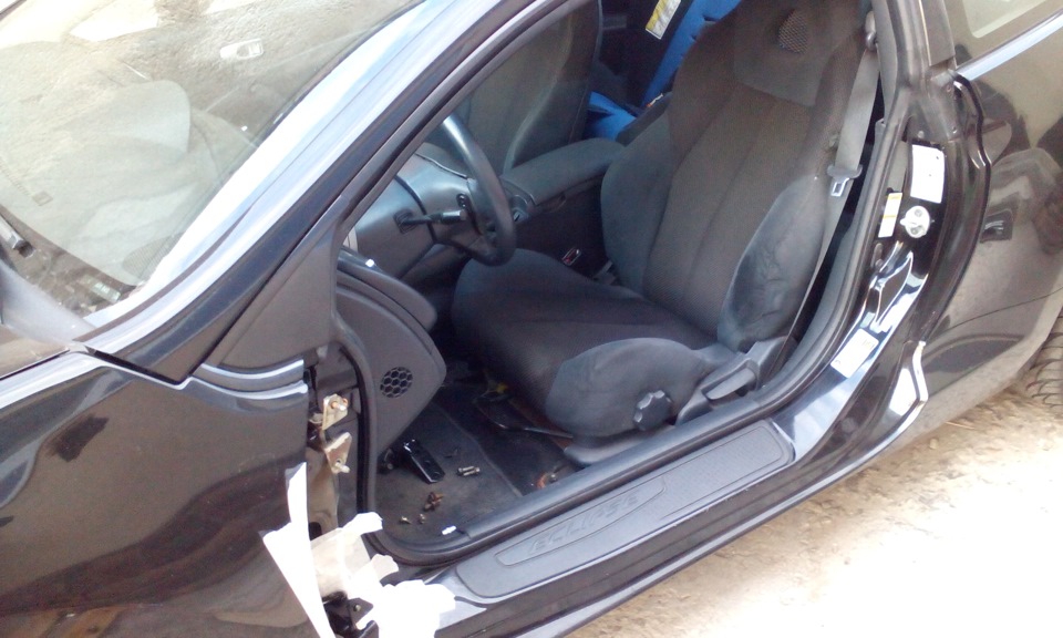 замена дверной петли — Mitsubishi Eclipse (4G), 2,4 л, 2006 года ...