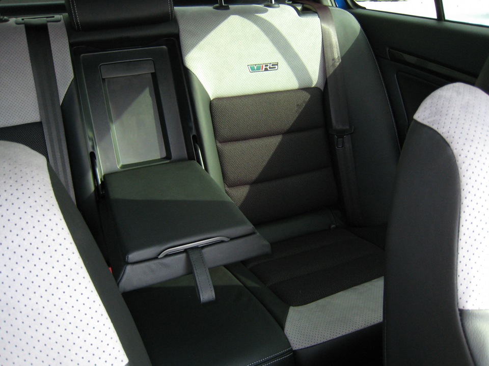 Фото салона и тонировка машины. — Skoda Octavia RS A5 Mk2, 2 л, 2012 ...