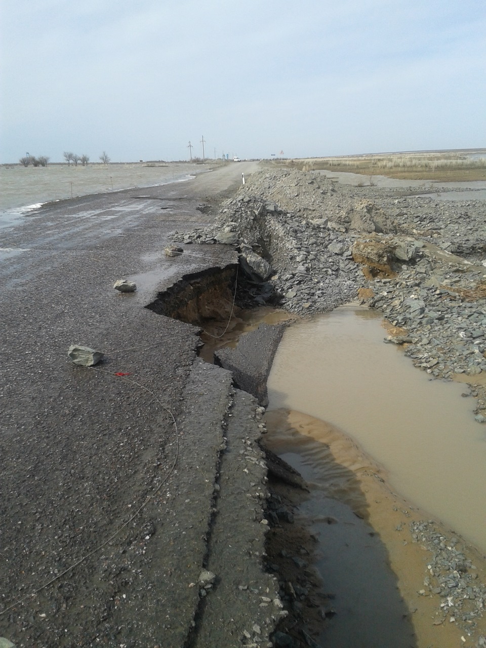 Апрель дорога. Апрель дорога