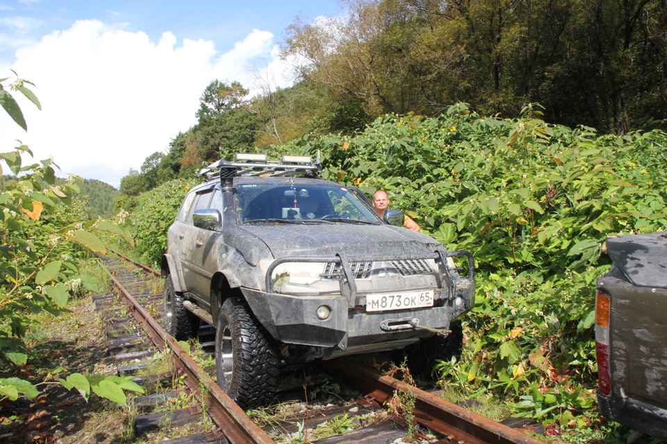 Поездка на Чёртов мост — Mitsubishi Pajero Sport (2G), 3 л, 2013 года ...