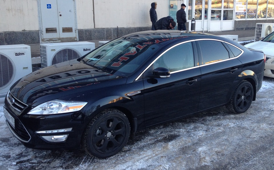 Ford Mondeo 5 черный зима ночь