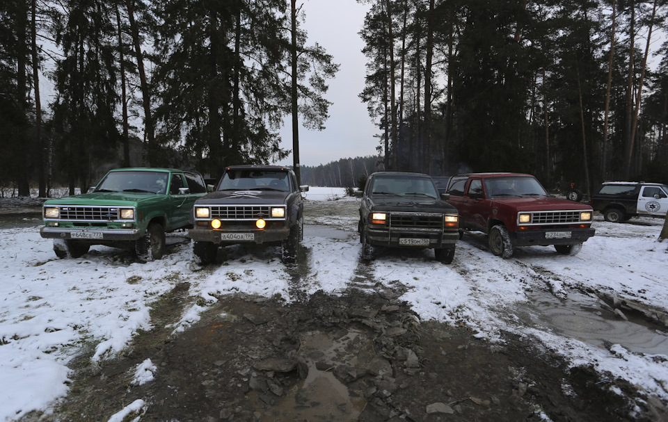 4 — Ford Bronco (3G)