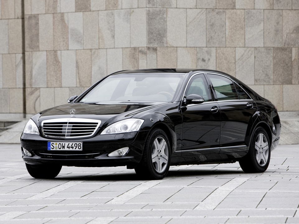 Mercedes Benz s600 w221