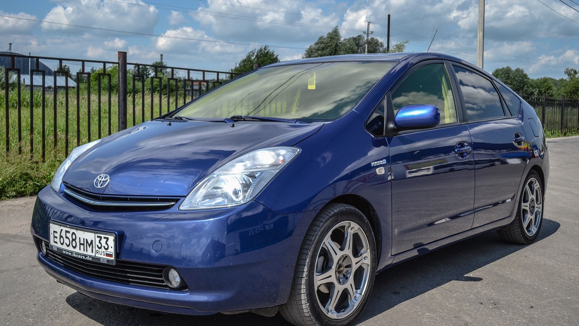 Toyota Prius (20) 1.5 гибридный (Plug-in) 2009 | svot на DRIVE2