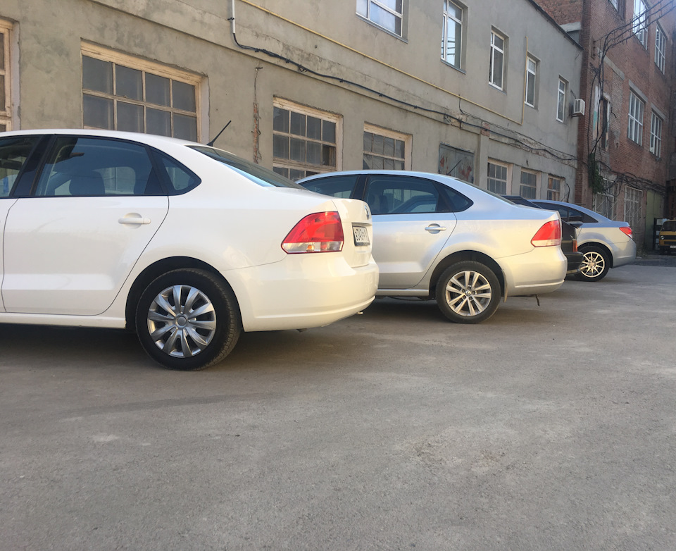 Горизонт. Lesjofors 4295034 — Volkswagen Polo Sedan, 1,6 л, 2013 года ...