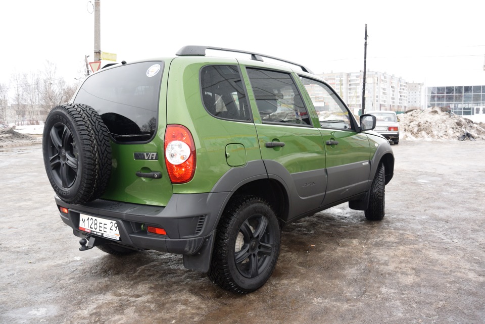 Chevrolet Niva Special Edition 2017 бронза