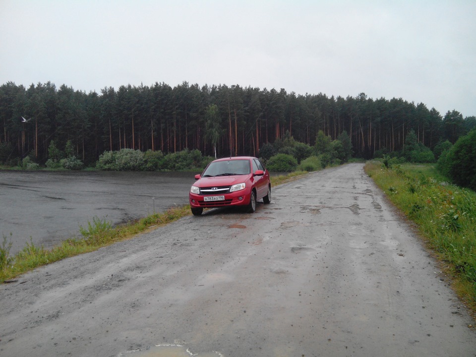 Мокрое лето (много фото) — Lada Гранта, 9,9 л, 2013 года | фотография ...