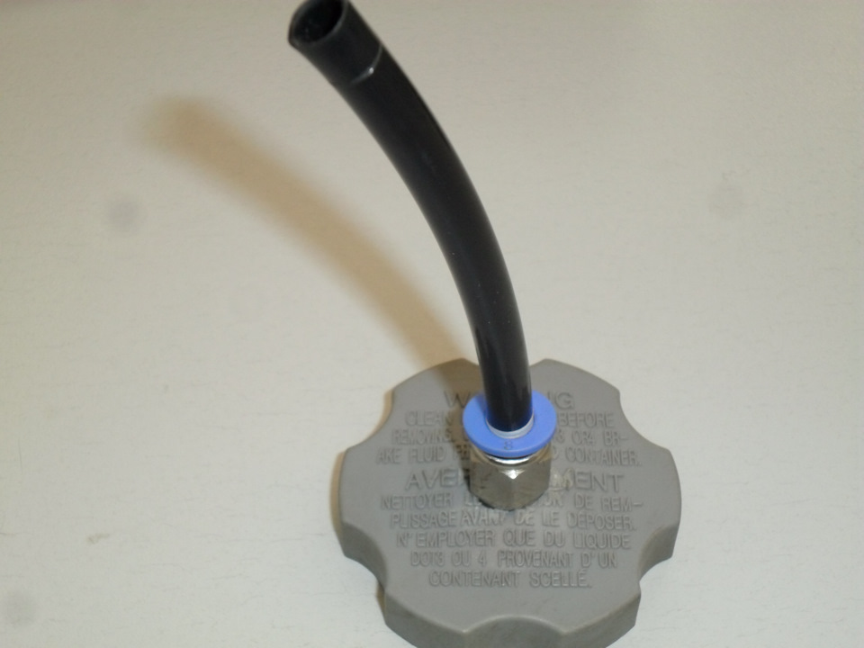 Приспособа для прокачки тормозов — DRIVE2