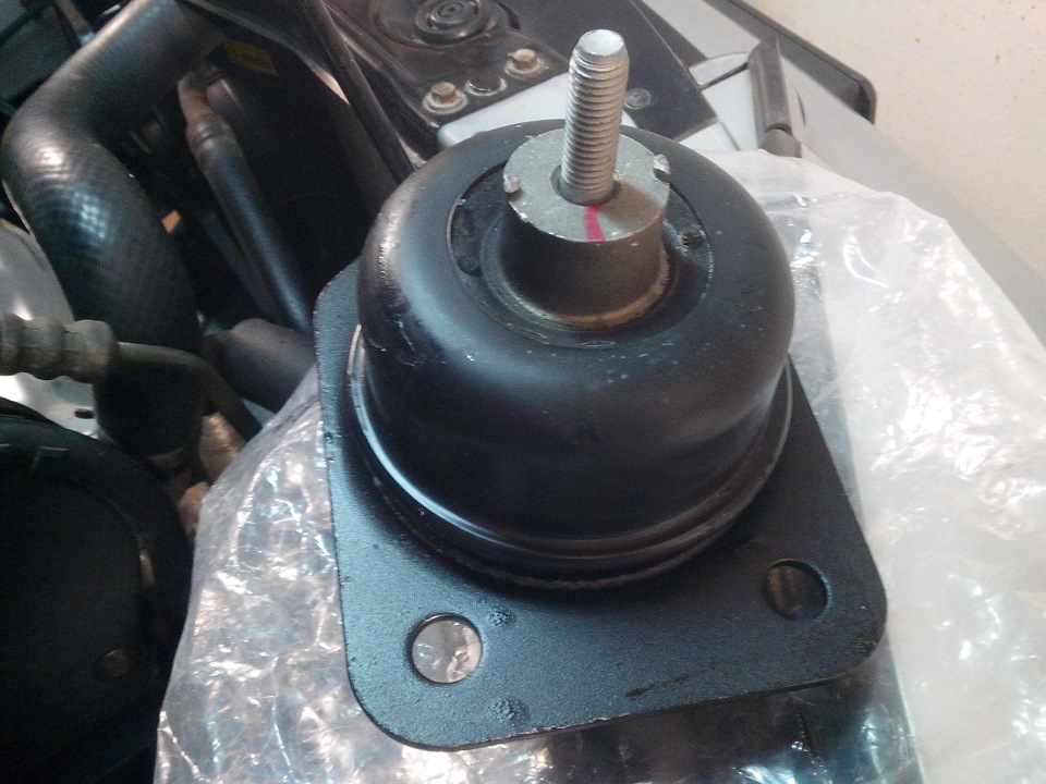 Описание в отпуске. Вернется через неделю.