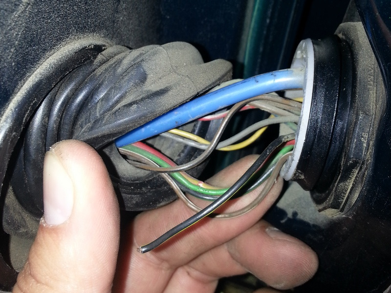 Стеклоподъемник задней левой двери — Volkswagen Golf Mk3, 2 л, 1996 ...