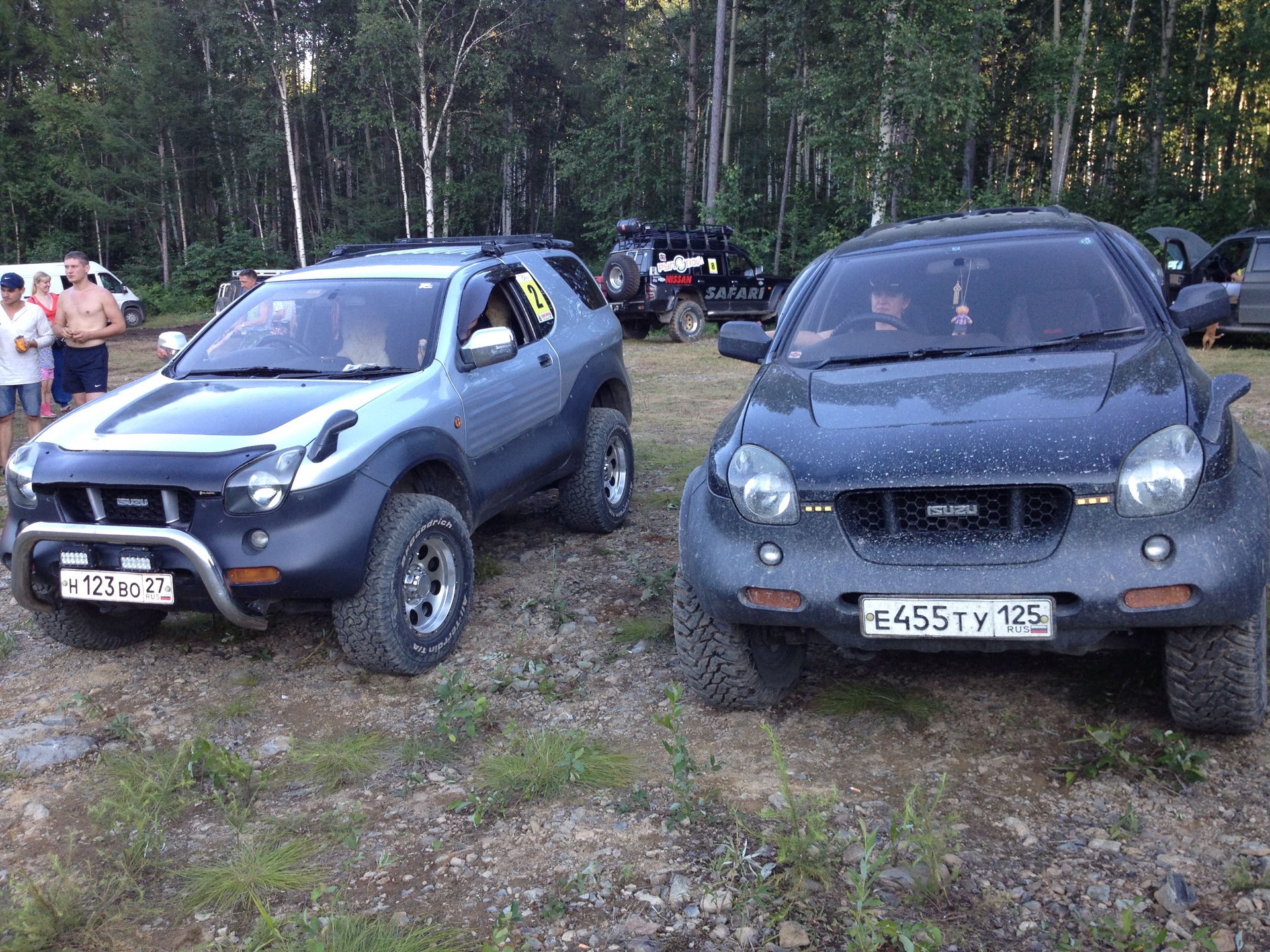 isuzu vehicross салон